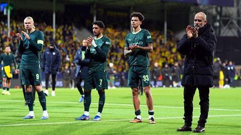 Vì sao Man City gặp khó trong khâu phòng ngự?