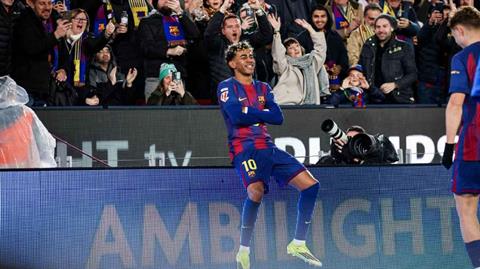 HLV Oviedo: "Lamine Yamal là cầu thủ đến từ một thiên hà khác"