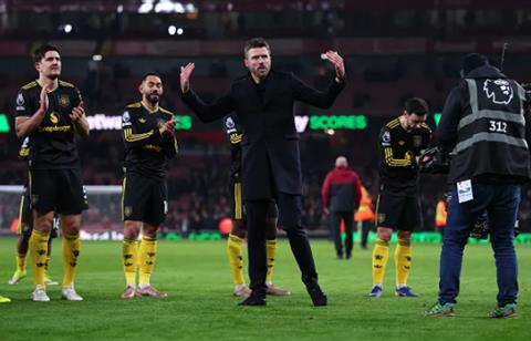 Michael Carrick có thể dẫn dắt Tottenham mùa tới