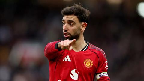 MU đối mặt thách thức lớn trong việc giữ chân Bruno Fernandes
