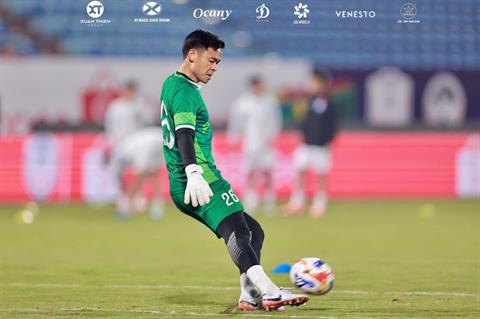 Thủ quân CLB Nam Định khẳng định tầm quan trọng của Xuân Son