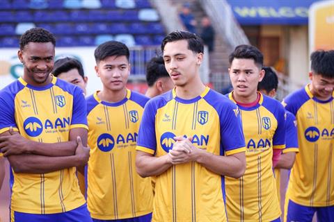 SLNA ra mắt tân binh Việt kiều Pháp, chuẩn bị cho đại chiến với Hà Nội FC