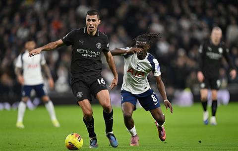 Pep mong Rodri kịp trở lại cho trận đấu Brentford của Man City