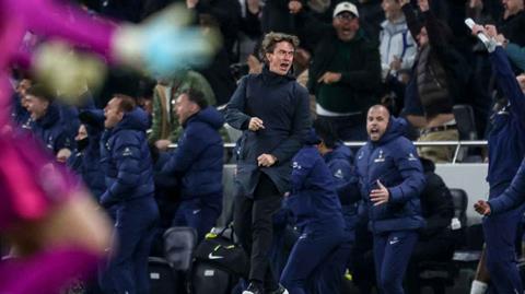 Thomas Frank: Tottenham có thể tạo nên điều kỳ diệu nếu CĐV ủng hộ