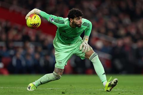 David Raya không bị áp lực danh hiệu tại Arsenal