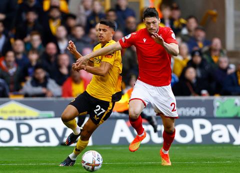 Phân tích, dự đoán phạt góc hiệp 1 trận đấu Nottingham vs Wolves (02h30 ngày 12/2)