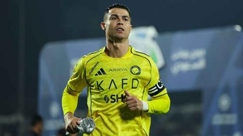 Cristiano Ronaldo tái xuất, lập công giúp Al Nassr áp sát ngôi đầu