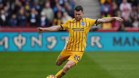 James Milner chính thức đi vào lịch sử Premier League