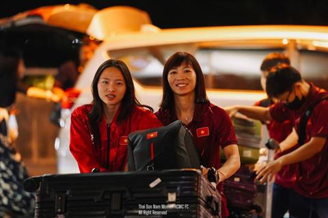 Tuyển thủ Thùy Trang bắt đầu bảo vệ ngôi hậu Đông Nam Á