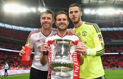 Juan Mata muốn MU ký hợp đồng dài hạn với Michael Carrick