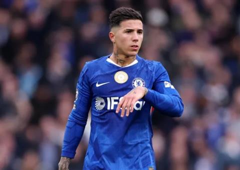 Hiểm họa chờ đón Chelsea tại sân Emirates