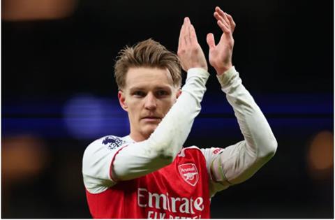 Tại sao Martin Odegaard bỏ lỡ trận Arsenal vs Chelsea?