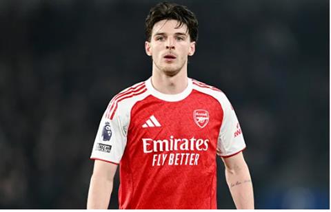 Huyền thoại Arsenal chỉ trích Declan Rice