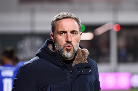 Thông tin tiểu sử HLV Benoit Tavenot