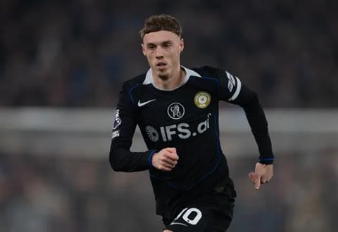 Cole Palmer được khuyên nên cân nhắc gia nhập Barca