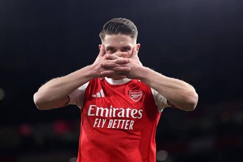 Sự khác biệt khó tin giữa Arsenal và Tottenham