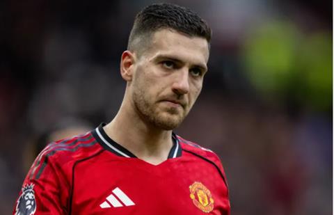 Diogo Dalot tin tưởng một cầu thủ MU có thể xuất sắc nhất thế giới