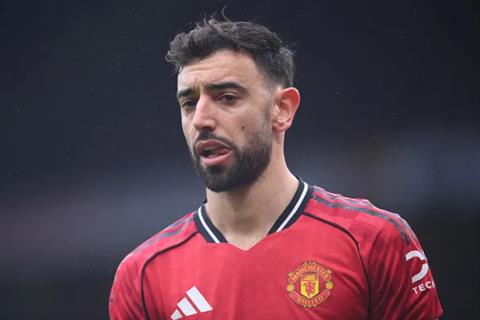 Bruno Fernandes nói gì khi phá kỷ lục kiến tạo của David Beckham
