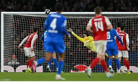 Thierry Henry chỉ ra cầu thủ xuất sắc nhất của Arsenal mùa này