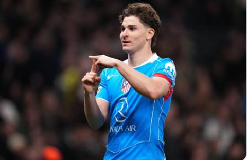 Julian Alvarez xuất sắc như thế nào trước Tottenham?