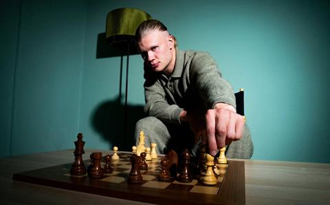 Haaland rót khoản tiền khủng cho môn thể thao ngoài bóng đá