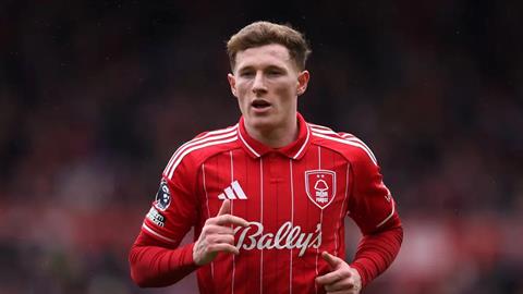 Đại chiến thành Manchester vì Elliot Anderson, City chiếm ưu thế