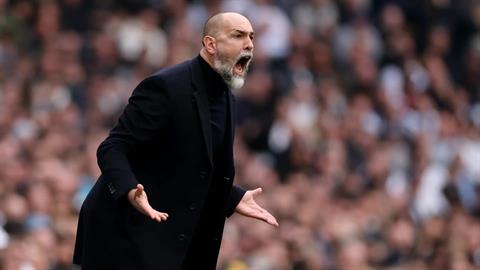 Điềm xấu với Tottenham trong cuộc đua trụ hạng