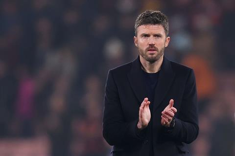 Carrick được khuyên học theo Sir Alex để vực dậy Man United