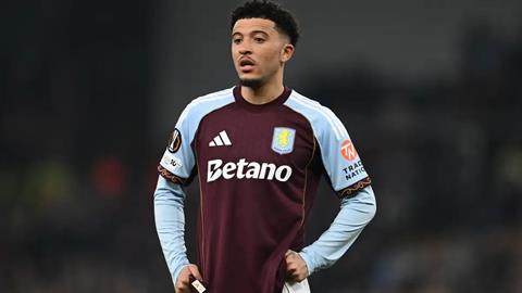 Dortmund ra 2 điều kiện để tái hợp với Jadon Sancho