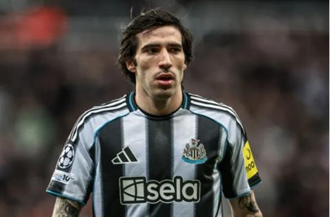 MU chuẩn bị hỏi mua Sandro Tonali