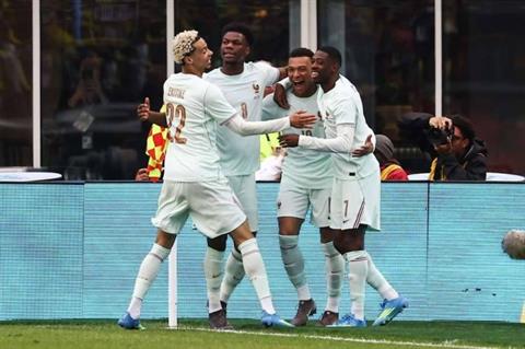 Chấp người, Pháp vẫn hạ gục Brazil