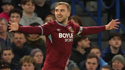 Gerrard đánh giá Bowen không đủ tầm thay Salah