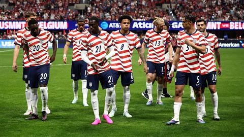 Chủ nhà World Cup 2026 công bố đội hình dự giải
