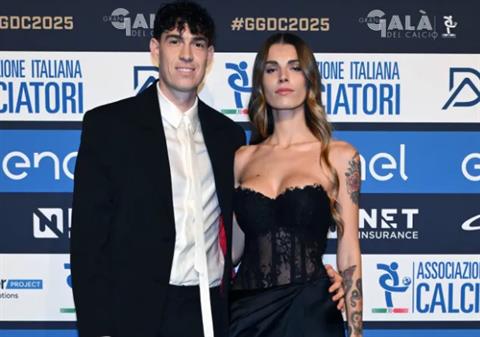 Vợ của Alessandro Bastoni bị lăng mạ trên mạng xã hội