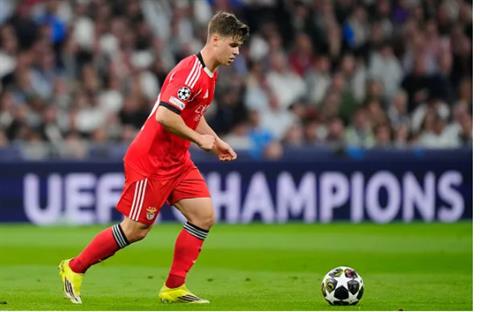 MU đưa hậu vệ của Benfica vào tầm ngắm