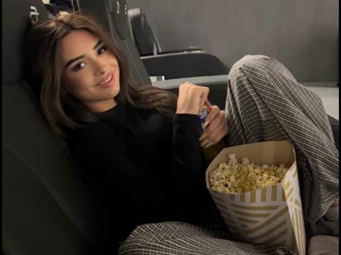 Alejandro Garnacho công khai bạn gái mới 