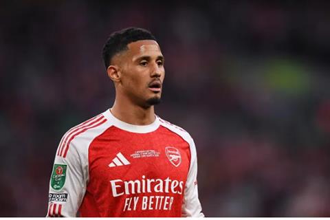 Mikel Arteta được khuyên nên để William Saliba ngồi dự bị