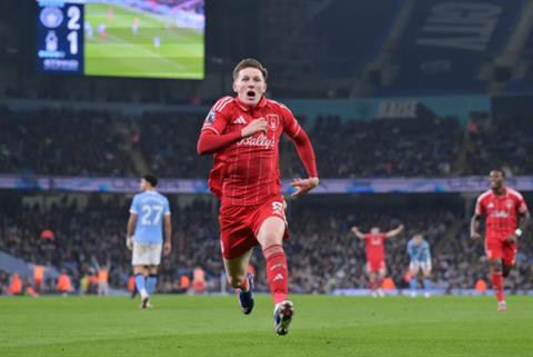 Nottingham Forest chốt giá bán Elliot Anderson