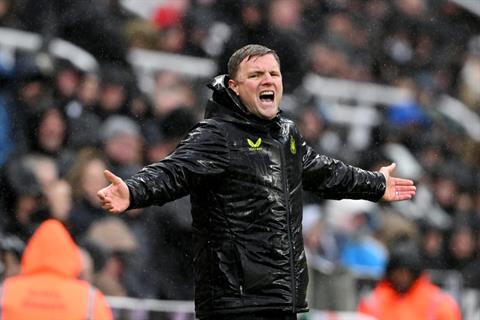 Đằng sau sự sa sút đáng báo động của Newcastle tại Premier league