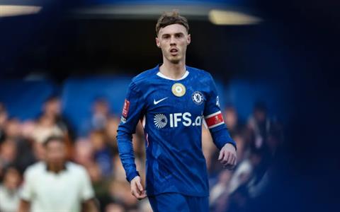 Liam Rosenior lên tiếng về tương lai Cole Palmer 