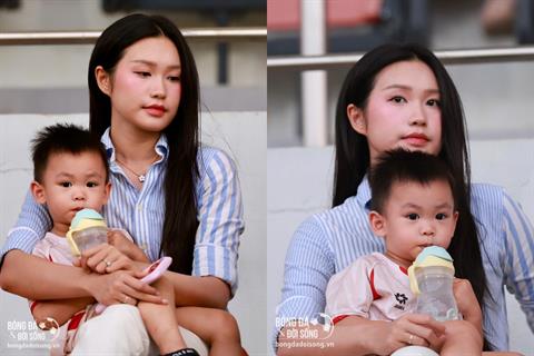 Gạt bão tin đồn, Doãn Hải My bế con trai ra sân tiếp lửa cho Đoàn Văn Hậu