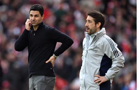 Gary Lineker đã thay đổi dự đoán về chức vô địch Ngoại hạng Anh mùa này