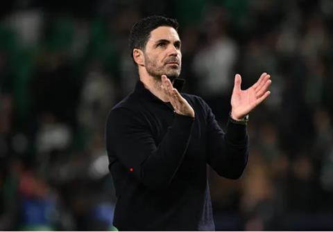 Chỉ có 3 HLV từ chối MU để dẫn dắt Arsenal