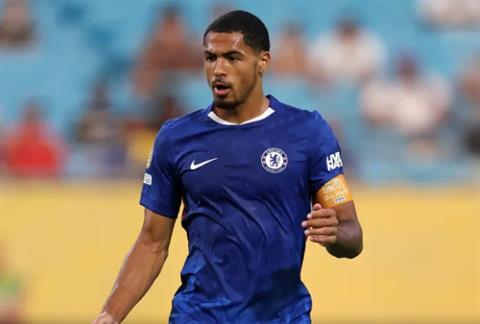 Levi Colwill trở lại sau 8 tháng dưỡng thương