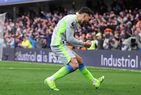 Huyền thoại thất vọng khi Arsenal bỏ lỡ Rayan Cherki