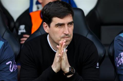 Chelsea tiếp cận một HLV ở Premier League