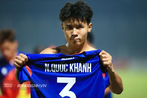 Lập siêu phẩm, sao trẻ U19 Việt Nam ăn mừng như Messi