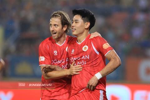 Đình Bắc gieo sầu, Cao Văn Bình có ngày thi đấu khó quên