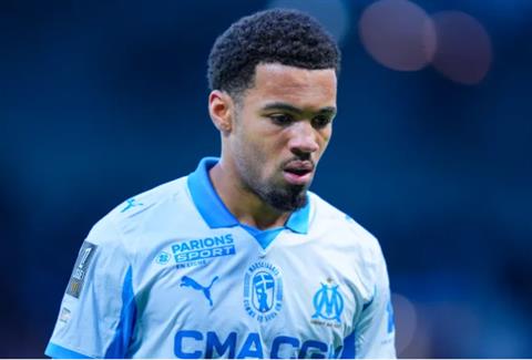HLV Marseille giải thích lý do không trọng dụng Ethan Nwaneri