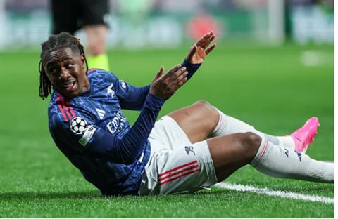 Steven Gerrard chỉ ra 2 cầu thủ Arsenal phải đá chính trước Atletico